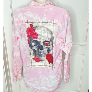 Sunny Days Voile Button up With Skull Patch Pink Tie Dye Size Large Nwt